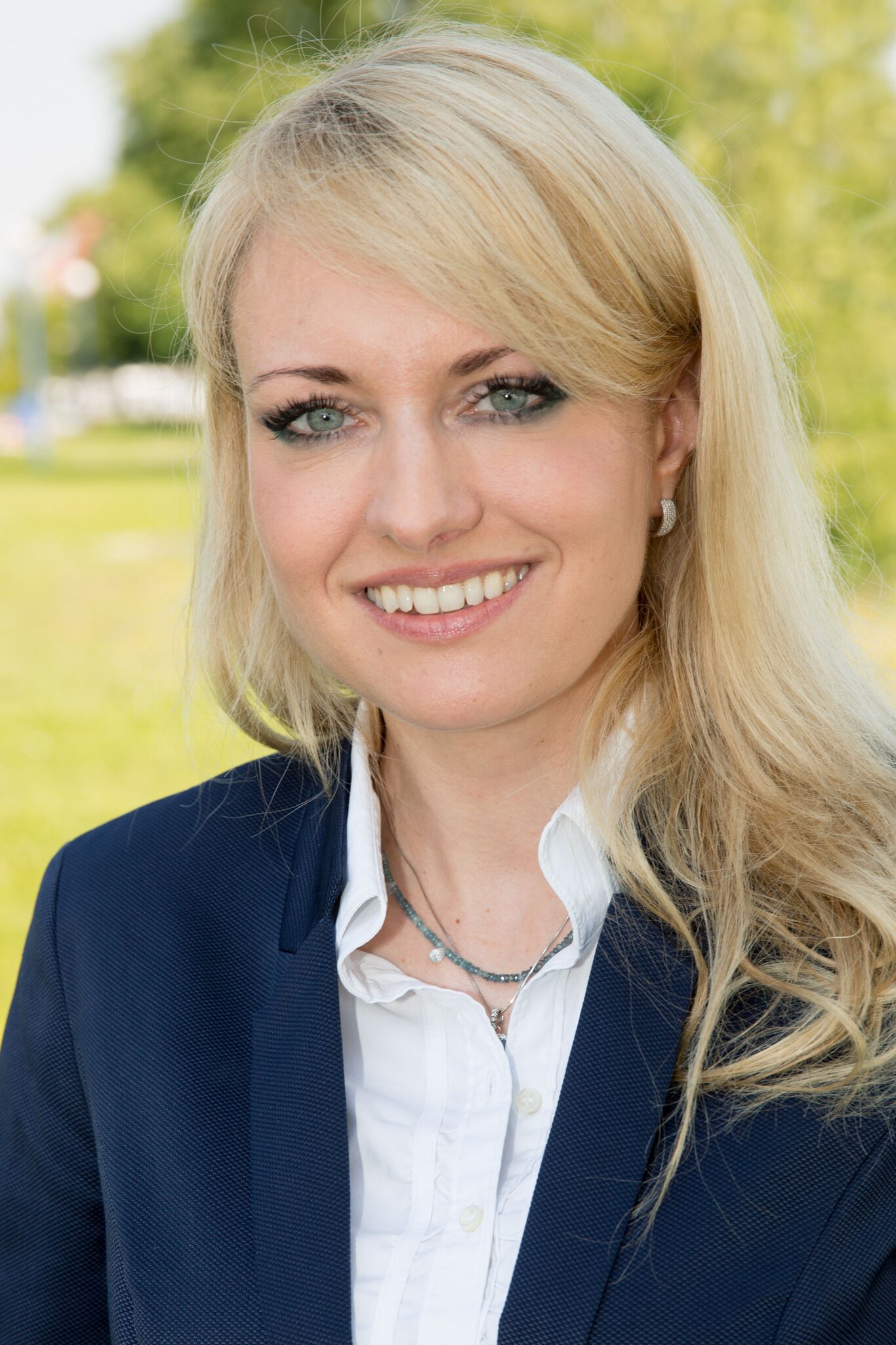 Mag. Aleksandra Izdebska Mag. Aleksandra Izdebska