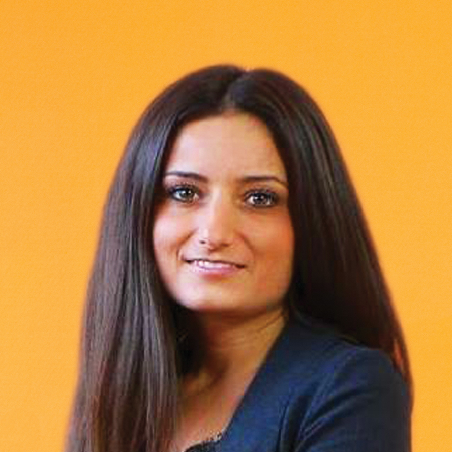 Lucia Janbaz Lucia Janbaz